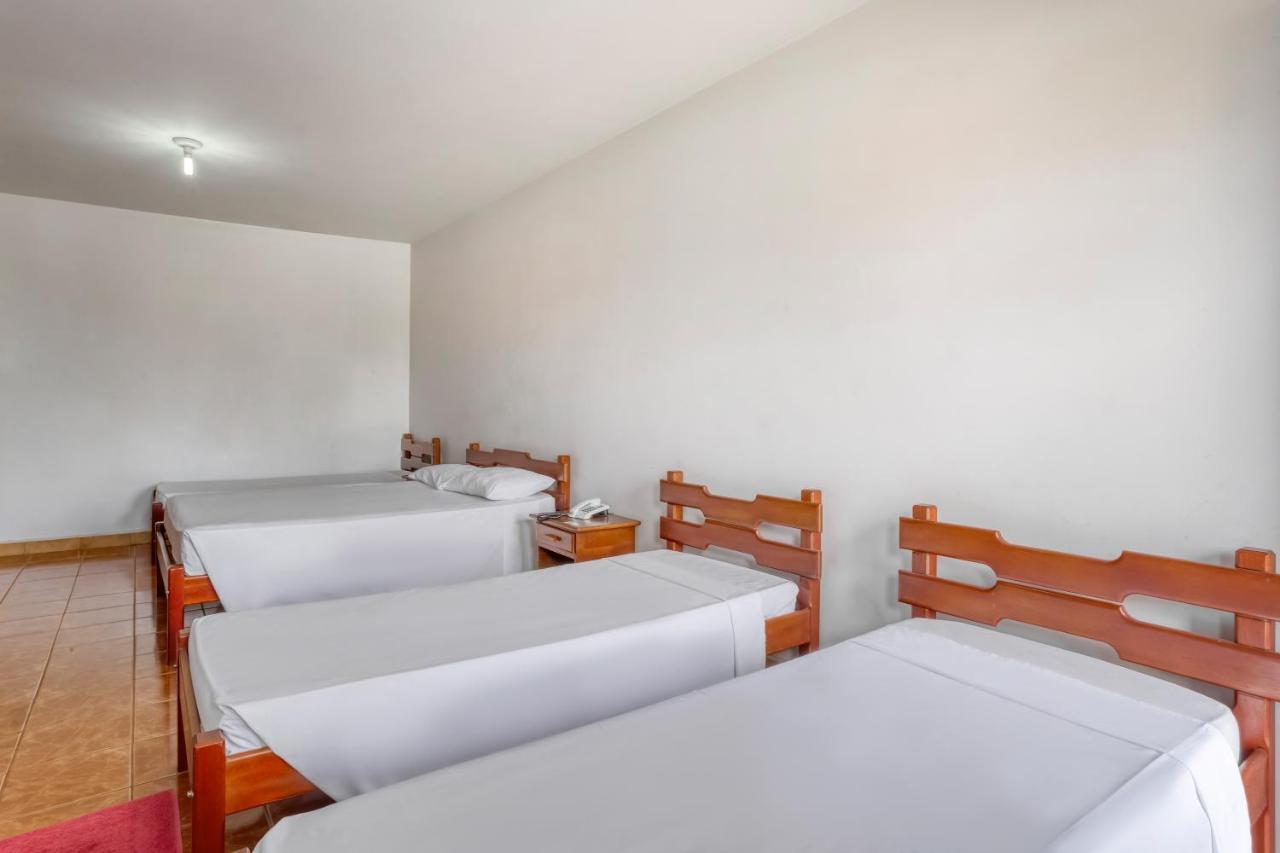 Hotel Aguia Morrinhos  Exteriér fotografie
